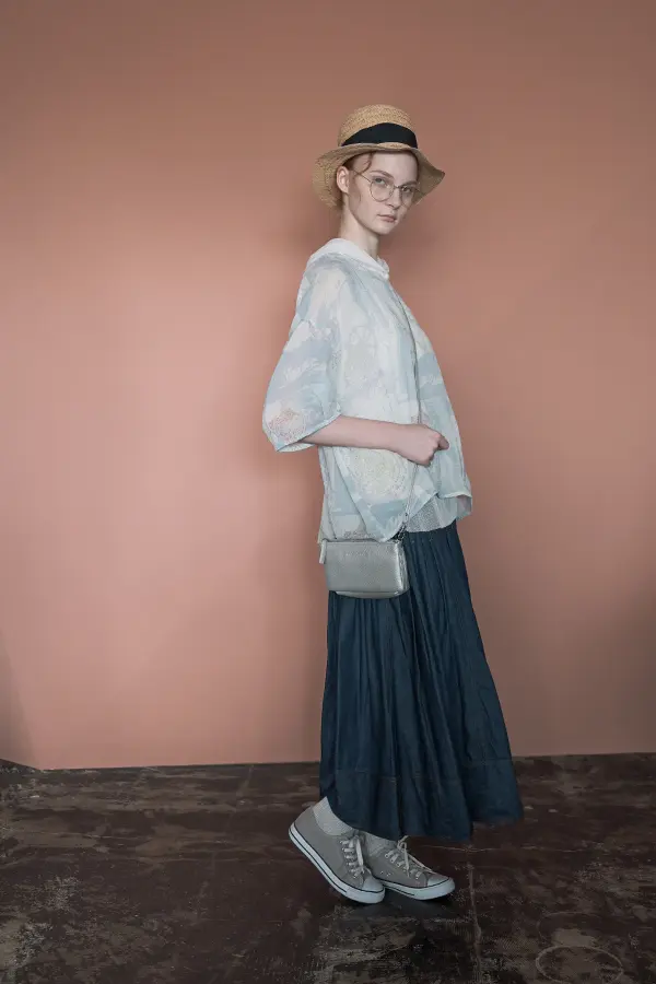 akane | AMU CREATE / あむう ファッション・婦人服の企画・販売