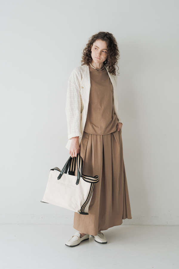 akane春夏コレクション