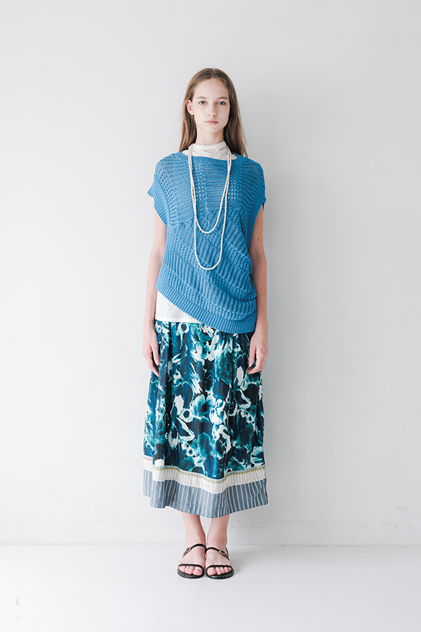 akane春夏コレクション