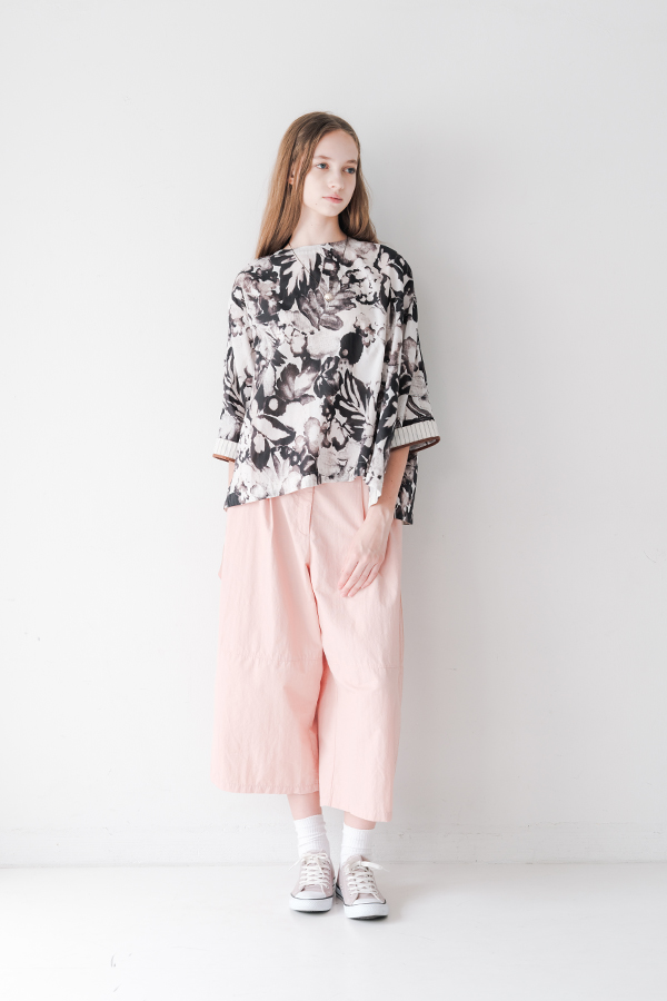 akane春夏コレクション